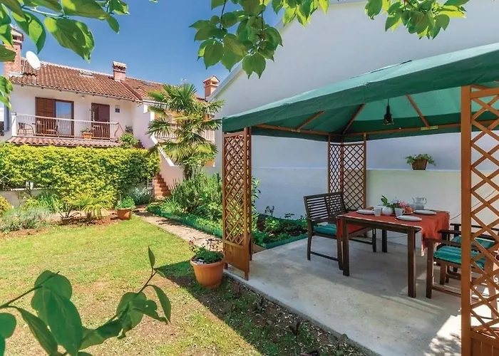 Apartments With A Parking Space Rovinj - 20545